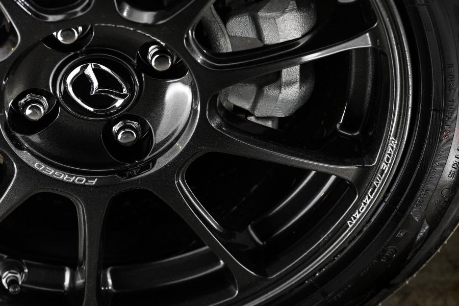Колеса Mazda MX-5 Eunos Edition 2020 года  (FR) (фото 7 из 30)